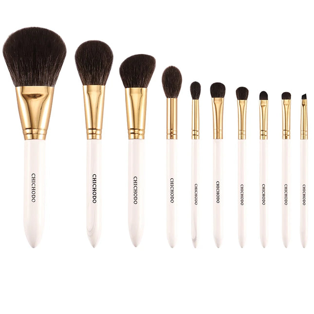 CHICHODO 10PCS Luxurious Makeup Brush Set – Fox, Goat & Synthetic Hair - Glossorea